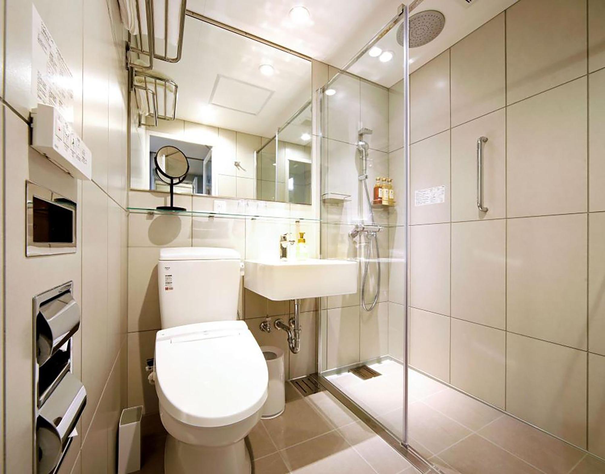 Travelodge Sapporo Susukino Esterno foto